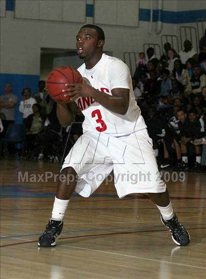 Thumbnail 2 in Montbello vs. Denver East photogallery.