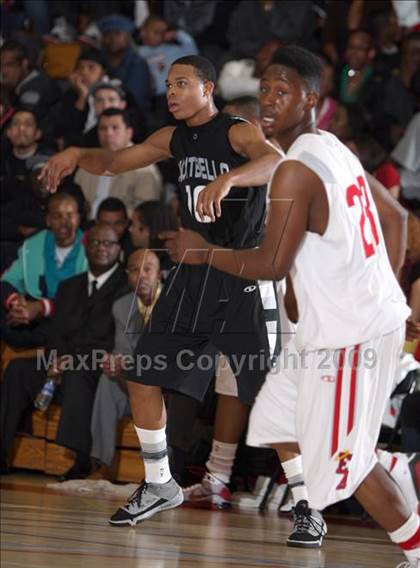 Thumbnail 1 in Montbello vs. Denver East photogallery.