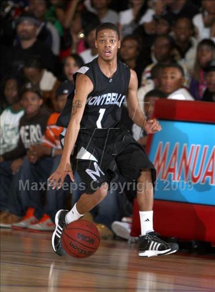 Thumbnail 2 in Montbello vs. Denver East photogallery.
