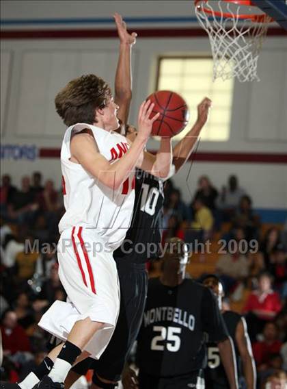 Thumbnail 3 in Montbello vs. Denver East photogallery.