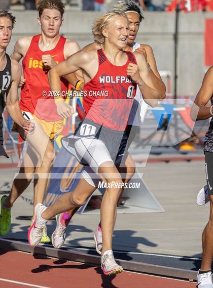 Thumbnail 2 in CIF State Championships (1600m Finals) photogallery.
