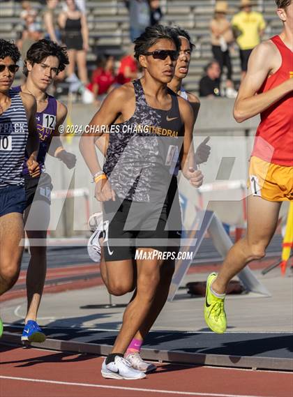 Thumbnail 2 in CIF State Championships (1600m Finals) photogallery.
