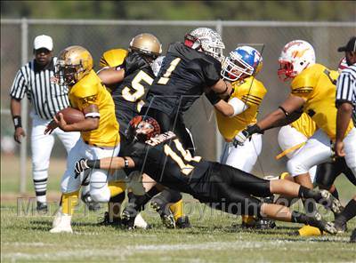 Thumbnail 3 in Army Strong Fiesta Bowl photogallery.