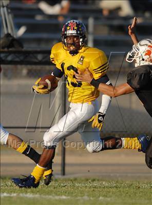 Thumbnail 3 in Army Strong Fiesta Bowl photogallery.