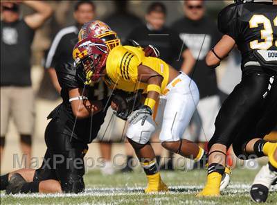 Thumbnail 2 in Army Strong Fiesta Bowl photogallery.