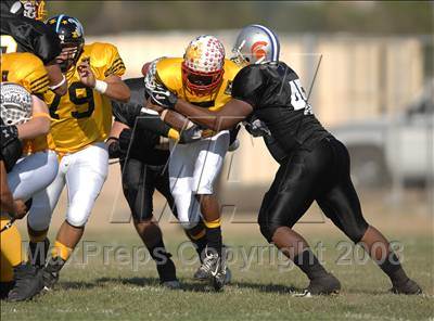 Thumbnail 3 in Army Strong Fiesta Bowl photogallery.