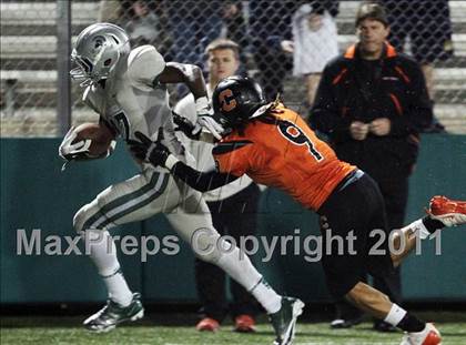 Thumbnail 3 in California @ De La Salle photogallery.