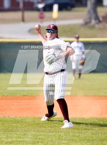 Thumbnail 2 in Jemison @ Thorsby photogallery.