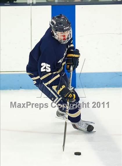 Thumbnail 2 in St. Mary's vs Central Catholic (MIAA Super 8 Play-in) photogallery.