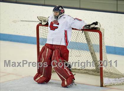 Thumbnail 2 in St. Mary's vs Central Catholic (MIAA Super 8 Play-in) photogallery.