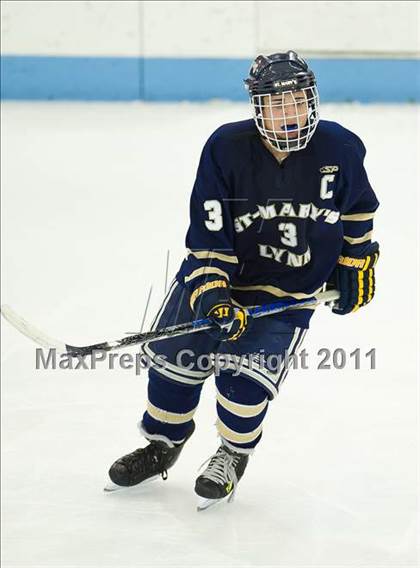 Thumbnail 3 in St. Mary's vs Central Catholic (MIAA Super 8 Play-in) photogallery.