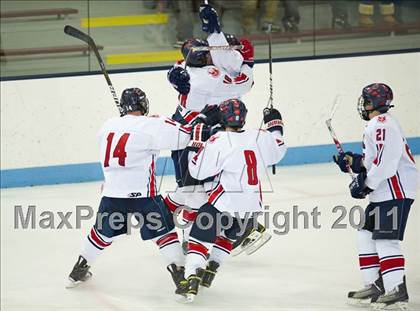Thumbnail 1 in St. Mary's vs Central Catholic (MIAA Super 8 Play-in) photogallery.