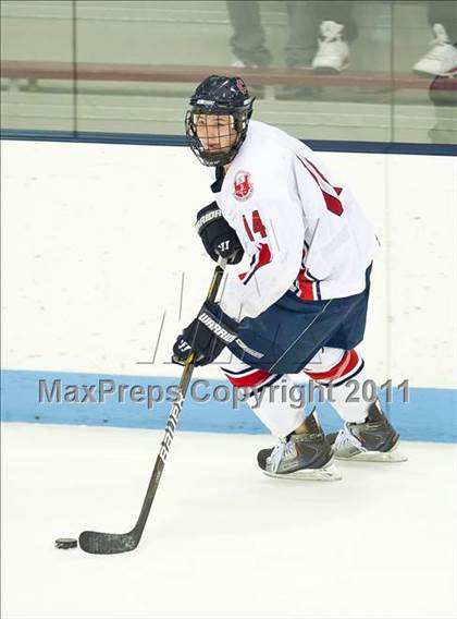 Thumbnail 2 in St. Mary's vs Central Catholic (MIAA Super 8 Play-in) photogallery.