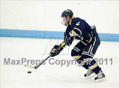 Thumbnail 1 in St. Mary's vs Central Catholic (MIAA Super 8 Play-in) photogallery.