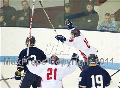Thumbnail 3 in St. Mary's vs Central Catholic (MIAA Super 8 Play-in) photogallery.