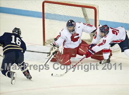 Thumbnail 3 in St. Mary's vs Central Catholic (MIAA Super 8 Play-in) photogallery.