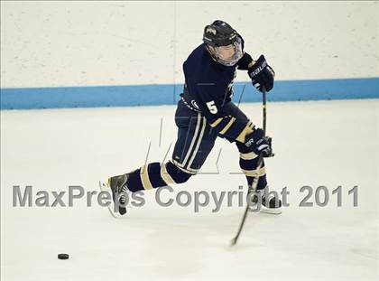 Thumbnail 1 in St. Mary's vs Central Catholic (MIAA Super 8 Play-in) photogallery.