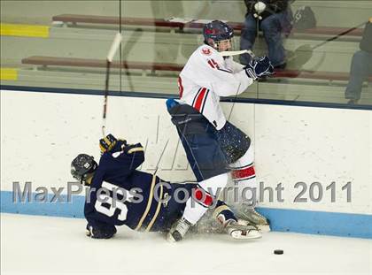 Thumbnail 1 in St. Mary's vs Central Catholic (MIAA Super 8 Play-in) photogallery.