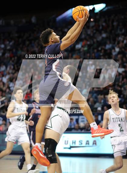 Thumbnail 2 in Woods Cross vs. Olympus (UHSAA 5A Final) photogallery.