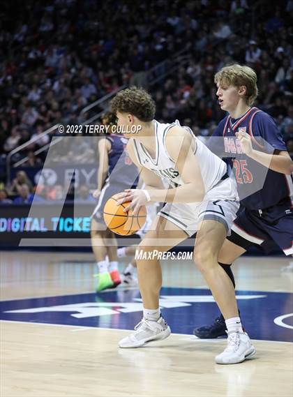 Thumbnail 3 in Woods Cross vs. Olympus (UHSAA 5A Final) photogallery.