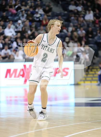 Thumbnail 2 in Woods Cross vs. Olympus (UHSAA 5A Final) photogallery.