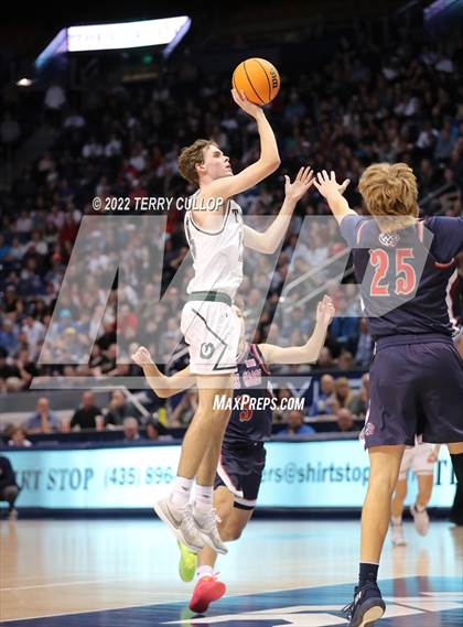 Thumbnail 1 in Woods Cross vs. Olympus (UHSAA 5A Final) photogallery.