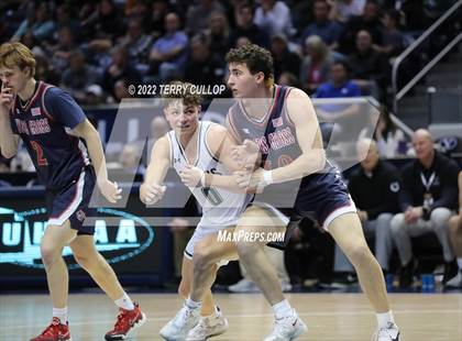 Thumbnail 2 in Woods Cross vs. Olympus (UHSAA 5A Final) photogallery.