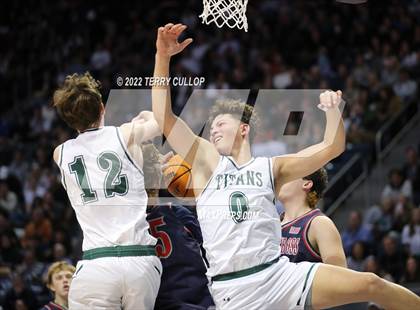 Thumbnail 3 in Woods Cross vs. Olympus (UHSAA 5A Final) photogallery.