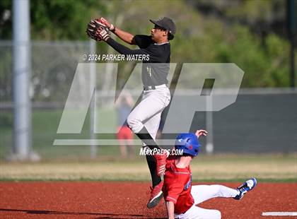 Thumbnail 2 in Bonnabel @ Metairie Park Country Day photogallery.