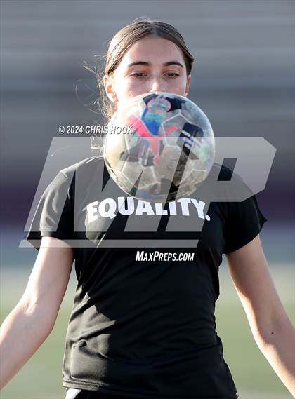 Thumbnail 1 in Buena vs Salpointe Catholic (Brandon Bean Soccer Tournament) photogallery.