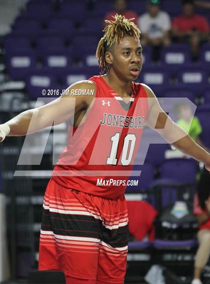 Thumbnail 3 in Jonesboro vs. Neumann-Goretti (City of Palms Clasic) photogallery.