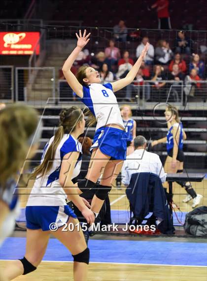 Thumbnail 2 in Desert Edge vs. Snowflake (AIA D3 Playoff) photogallery.