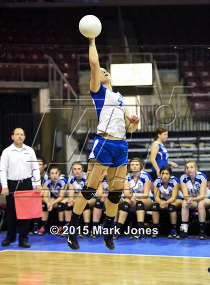 Thumbnail 2 in Desert Edge vs. Snowflake (AIA D3 Playoff) photogallery.