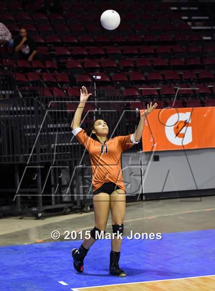Thumbnail 2 in Desert Edge vs. Snowflake (AIA D3 Playoff) photogallery.