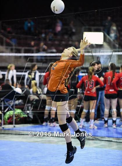 Thumbnail 1 in Desert Edge vs. Snowflake (AIA D3 Playoff) photogallery.