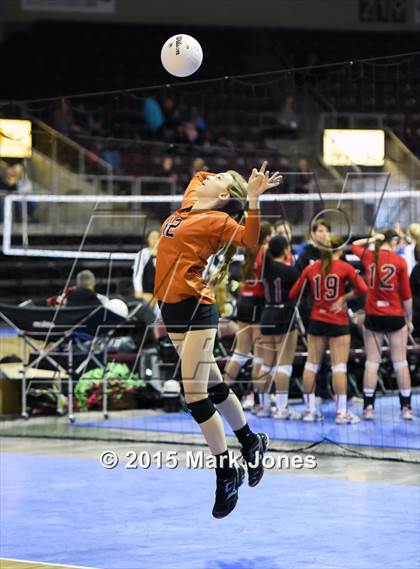 Thumbnail 1 in Desert Edge vs. Snowflake (AIA D3 Playoff) photogallery.