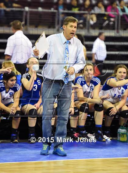 Thumbnail 2 in Desert Edge vs. Snowflake (AIA D3 Playoff) photogallery.