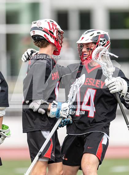 Thumbnail 3 in Wellesley @ Newton North (MIAA Division 1 South 1st Round) photogallery.