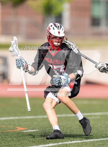 Thumbnail 3 in Wellesley @ Newton North (MIAA Division 1 South 1st Round) photogallery.