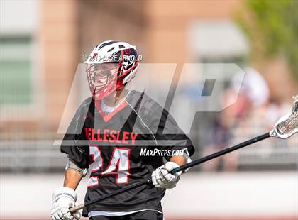 Thumbnail 2 in Wellesley @ Newton North (MIAA Division 1 South 1st Round) photogallery.