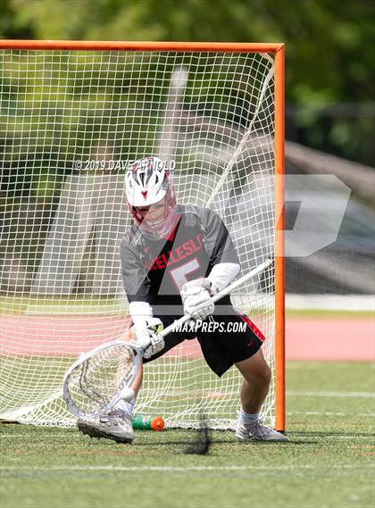 Thumbnail 2 in Wellesley @ Newton North (MIAA Division 1 South 1st Round) photogallery.