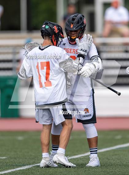 Thumbnail 1 in Wellesley @ Newton North (MIAA Division 1 South 1st Round) photogallery.