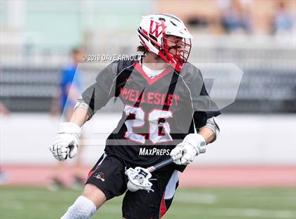 Thumbnail 3 in Wellesley @ Newton North (MIAA Division 1 South 1st Round) photogallery.