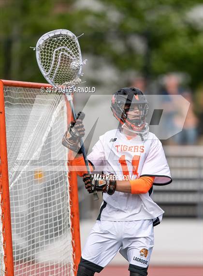 Thumbnail 2 in Wellesley @ Newton North (MIAA Division 1 South 1st Round) photogallery.