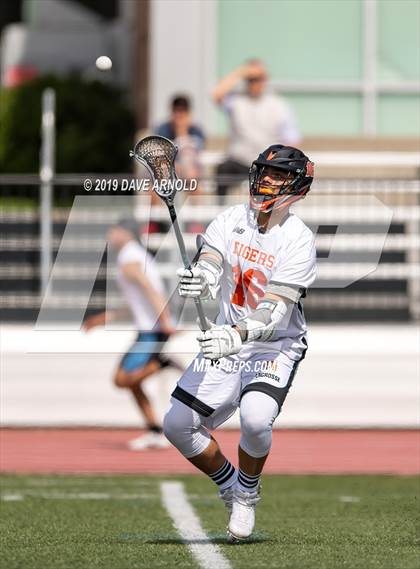 Thumbnail 2 in Wellesley @ Newton North (MIAA Division 1 South 1st Round) photogallery.