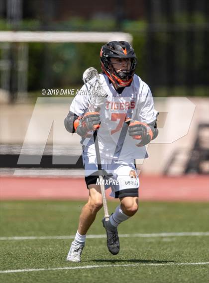 Thumbnail 3 in Wellesley @ Newton North (MIAA Division 1 South 1st Round) photogallery.