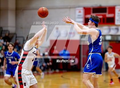 Thumbnail 2 in Ellwood City @ Neshannock photogallery.
