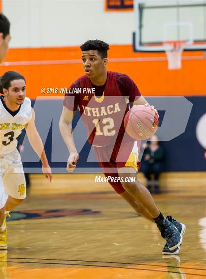 Thumbnail 1 in Ithaca vs. Pine Bush (NYSPHSAA Class AA Regional Semifinal) photogallery.