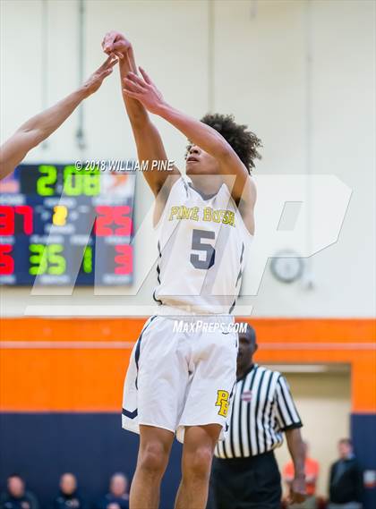 Thumbnail 2 in Ithaca vs. Pine Bush (NYSPHSAA Class AA Regional Semifinal) photogallery.