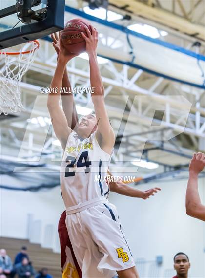 Thumbnail 3 in Ithaca vs. Pine Bush (NYSPHSAA Class AA Regional Semifinal) photogallery.